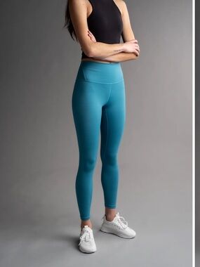 Incrediwear Teal  Leggings - Women's Seamless Workout Tights brand new